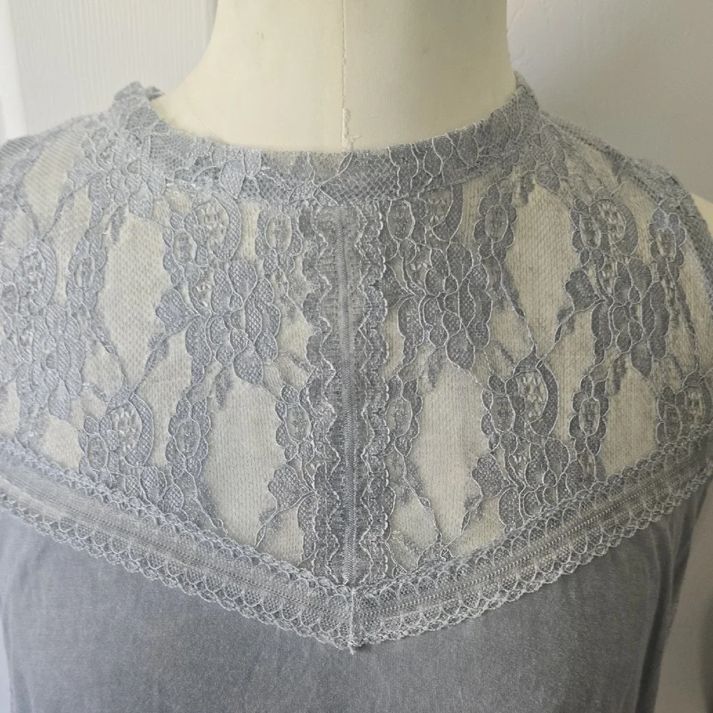 POL sleeveless top
